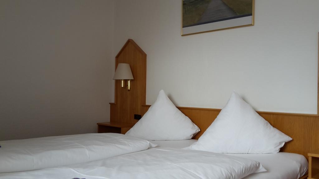 An'T Yachthaven Hotell Harlesiel Rom bilde
