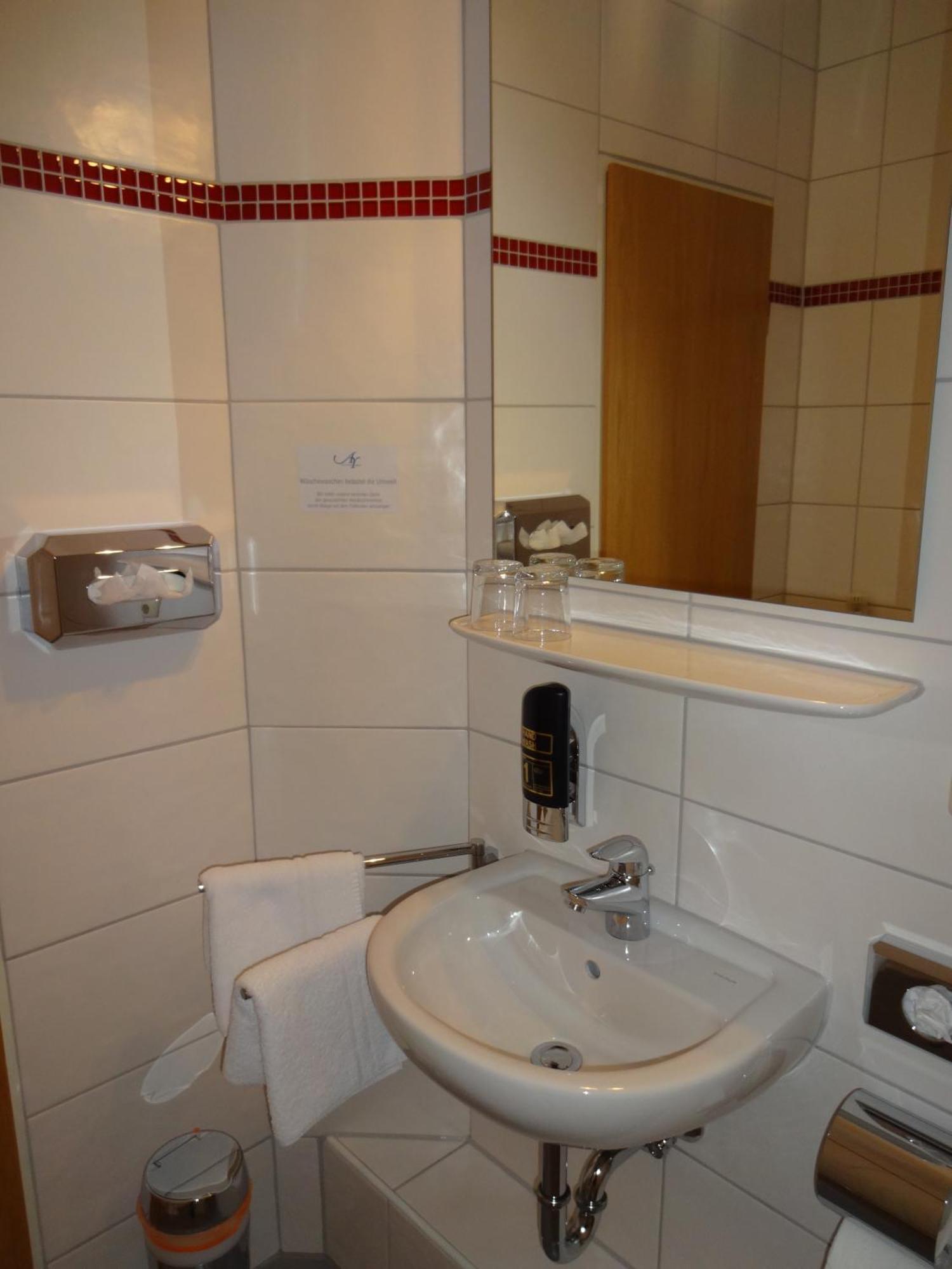 An'T Yachthaven Hotell Harlesiel Rom bilde
